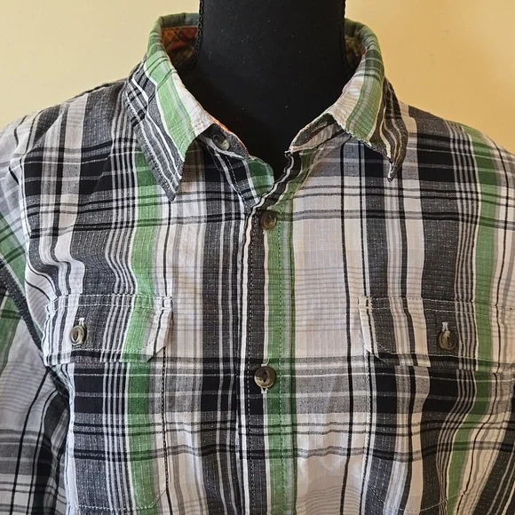 The North Face Green and Black Casual Button Down Shirt, XL, Euc - Picture 2 of 5